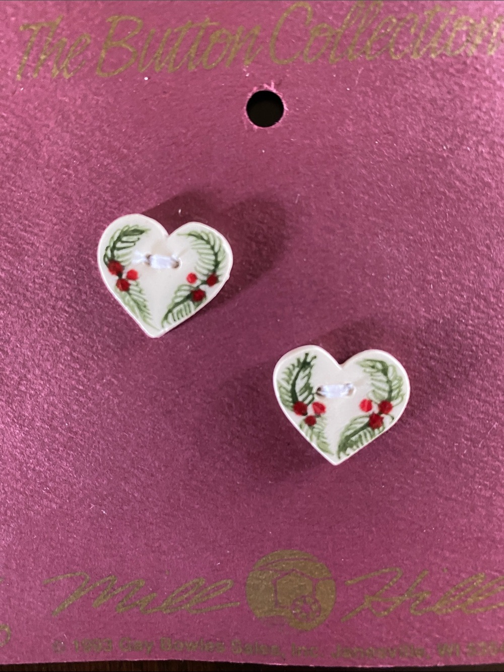 Mill Hill Heart Buttons - Picture 2 of 2